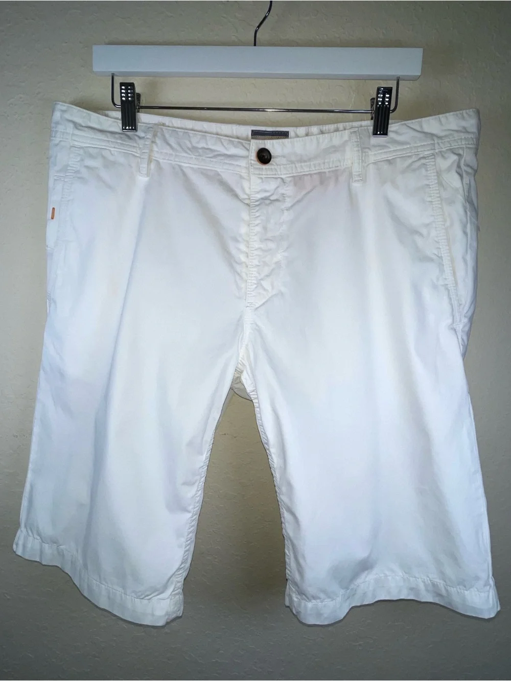 Hugo Boss Orange White Schino Chino Shorts Men’s Size 38 Cotton Twill